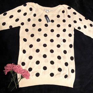 Black and white polka dot half sleeve sweater
